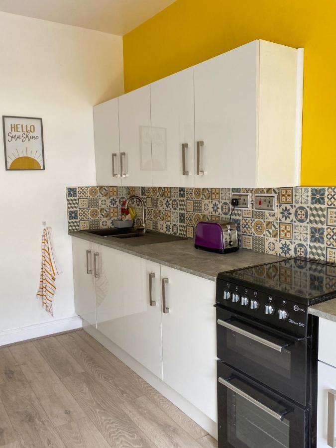 'Llandudno Central' - 2 Bed Luxury Flat, Close To Town And Beaches Exterior photo